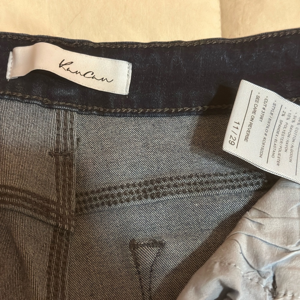 KanCan Button Fly Jeans Distressed Jeans